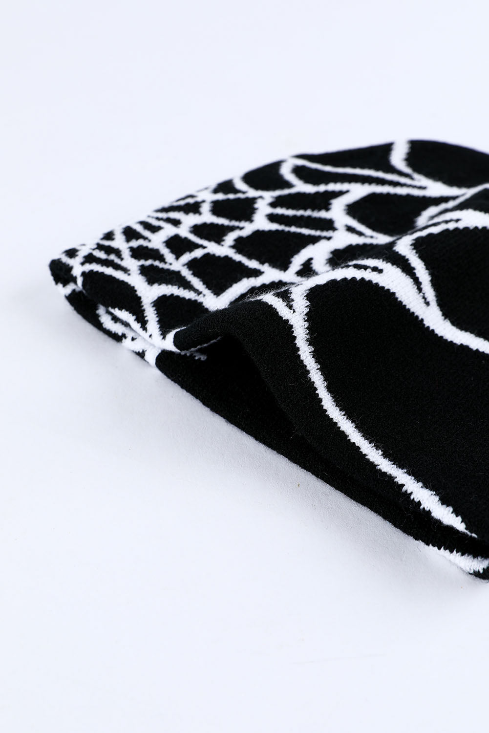 Black Halloween Cobweb Pattern Woolen Hat